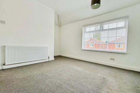 3 bedroom semi-detached house to rent, Northfield Road, Sprotborough, Doncaster