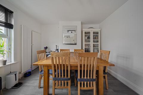undefined, Gravesend, Kent DA12