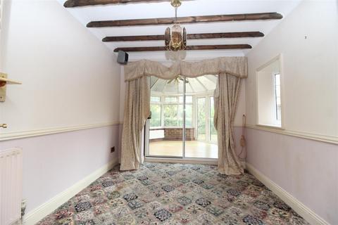 4 bedroom detached house for sale, Nurserylands, Herne Bay