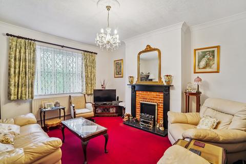 2 bedroom cottage for sale, Oakley Green Road, Windsor