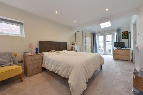 3 bedroom detached house for sale, Oak Road, Sale M33
