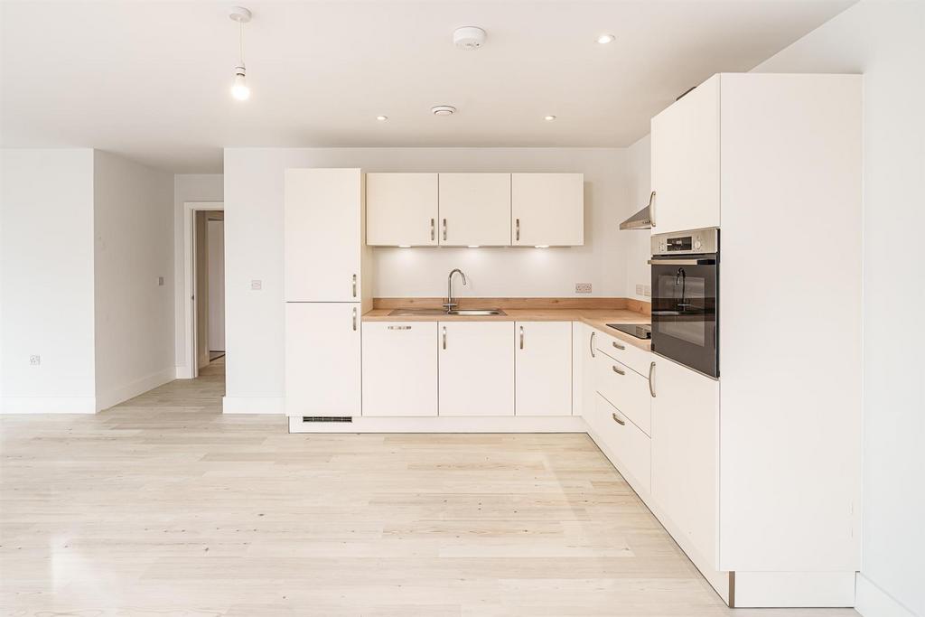 Plot 9 Lindfield Place Final-7.jpg