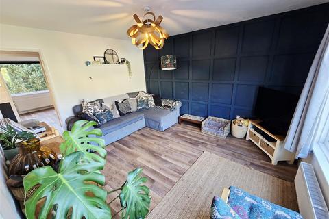 undefined, Hendra Vale, Launceston