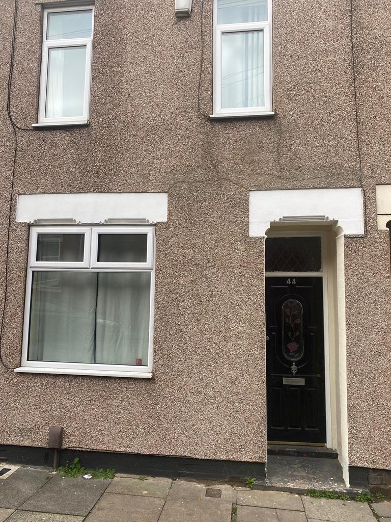 3 bed terraced house to rent Richmond Street, Sto
