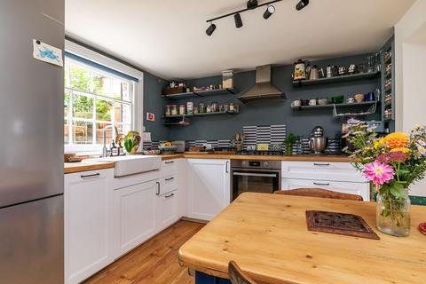 2 bedroom terraced house for sale, Newburgh Street, Winchester, SO23