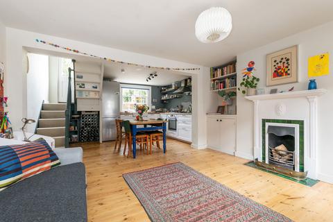 2 bedroom terraced house for sale, Newburgh Street, Winchester, SO23