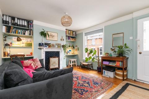 2 bedroom terraced house for sale, Newburgh Street, Winchester, SO23