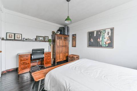1 bedroom flat for sale, Elmers End Road, Penge, London, SE20
