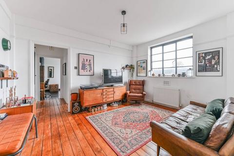 undefined, Elmers End Road, Penge, London, SE20