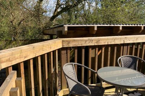 3 bedroom semi-detached house to rent, Pasture Lane, Barrowford, Nelson