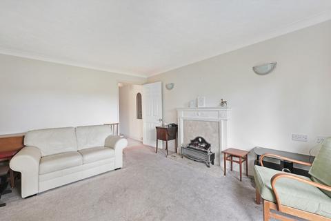 undefined, High Road, Essex IG10