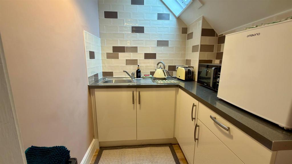 Kitchenette