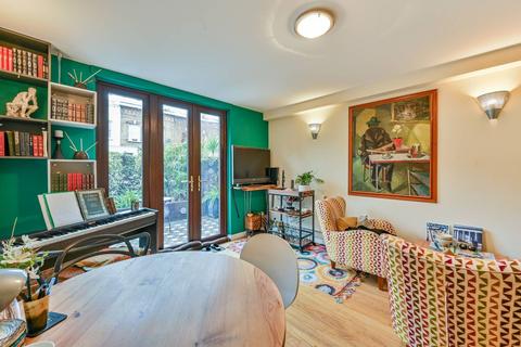 2 bedroom maisonette for sale, Portgate Close, Maida Hill, London, W9