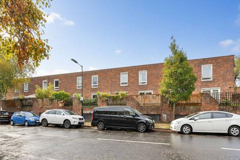 2 bedroom maisonette for sale, Portgate Close, Maida Hill, London, W9