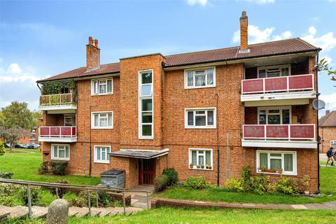 2 bedroom apartment for sale, Kings Drive, Middlesex HA9