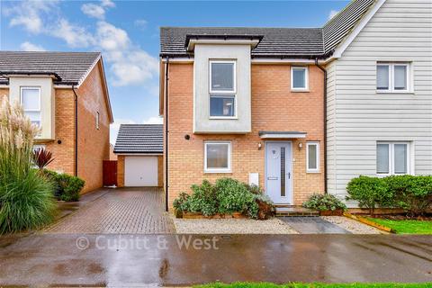 3 bedroom semi-detached house for sale, Richardson Way, Littlehampton BN17
