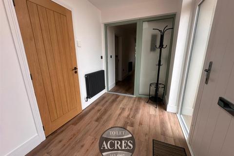 5 bedroom detached house to rent, Berkswell Close, Four Oaks