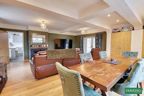 undefined, (with 3 Bed Annex), Woolaston Grange, Woolaston, Gloucestershire. GL15 6PP