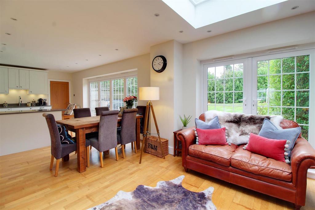 IMG 0214-IMG 0216.jpg