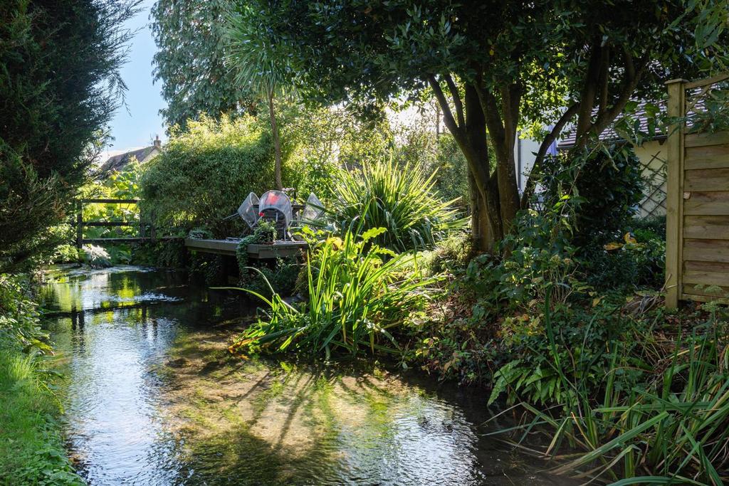 9 O2 A8195-HDR.jpg