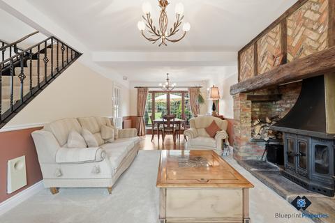 3 bedroom detached house for sale, Parkwood, Doddinghurst Road,Brentwood, CM15