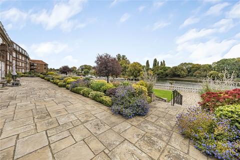 undefined, Cross Deep, Twickenham