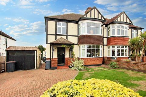 undefined, Whitethorn Gardens, Shirley Park