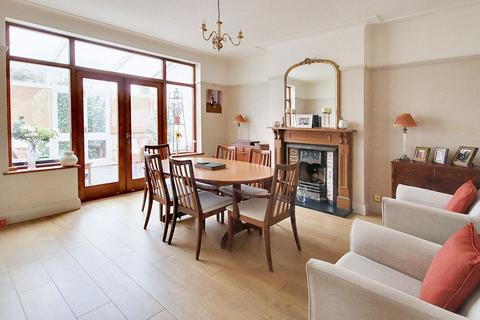 undefined, Whitethorn Gardens, Shirley Park
