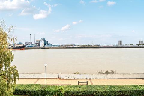 2 bedroom apartment for sale, Harlinger Street, Woolwich, London