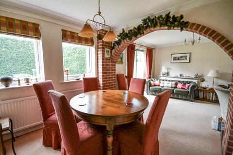undefined, Greet Park Close, Southwell