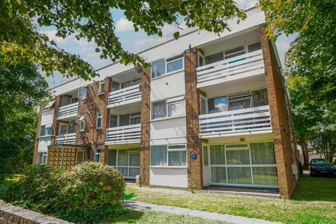 2 bedroom apartment for sale, Heston Road, Hounslow TW5