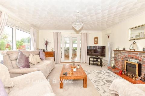 3 bedroom detached bungalow for sale, Nyetimber Lane, Bognor Regis PO21