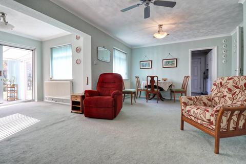 3 bedroom detached bungalow for sale, Wheatley Close, Sawbridgeworth, CM21
