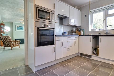 3 bedroom detached bungalow for sale, Wheatley Close, Sawbridgeworth, CM21