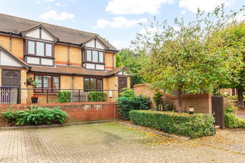 undefined, Harrison Close, Hitchin, Hertfordshire, SG4