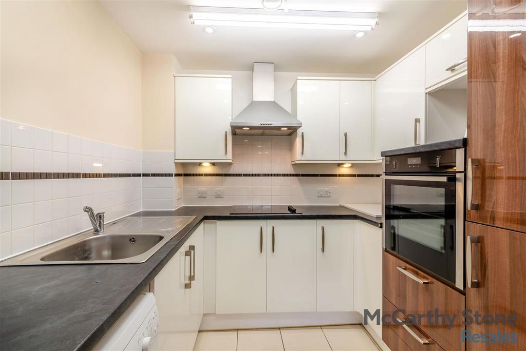 8666923-interior19.jpg