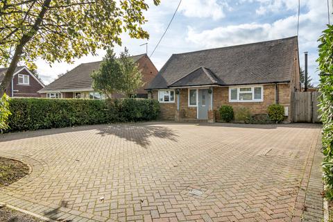 3 bedroom detached house for sale, Rownhams Lane, North Baddesley, Hampshire, SO52