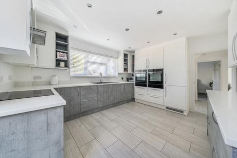 3 bedroom detached house for sale, Rownhams Lane, North Baddesley, Hampshire, SO52