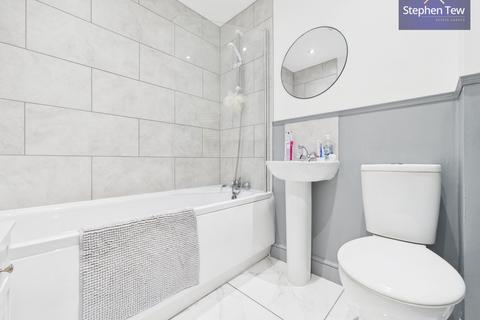 3 bedroom end of terrace house for sale, Langdale Gardens, Blackpool, FY4