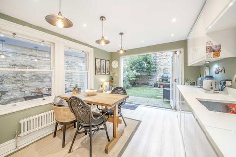 undefined, Elm Park, London SW2