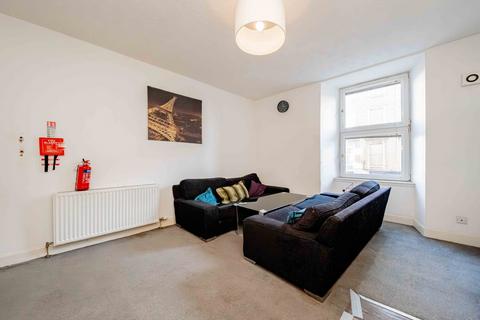 3 bedroom flat for sale, 8B Arbroath Road, Stobswell, Dundee, DD4