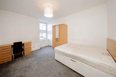 3 bedroom flat for sale, 8B Arbroath Road, Stobswell, Dundee, DD4