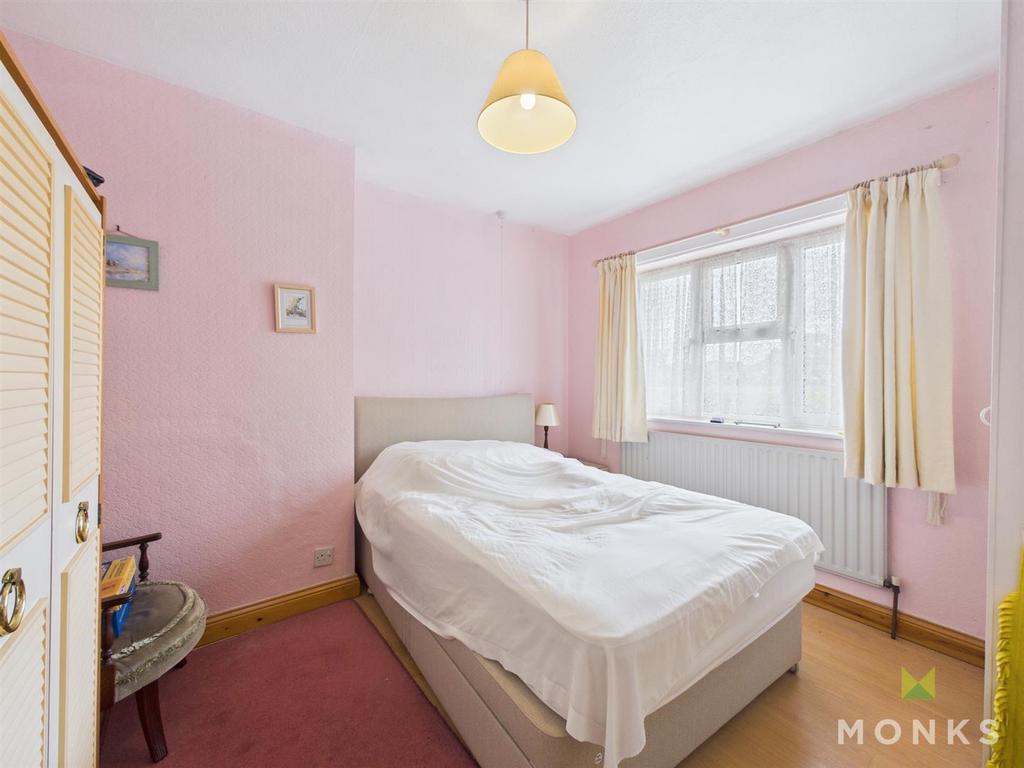 CAM01348 G0-PR0763-STILL018.jpg