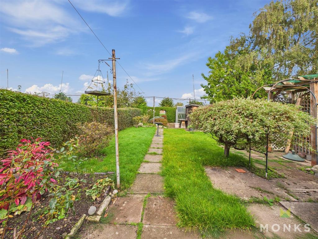 CAM01348 G0-PR0763-STILL013.jpg