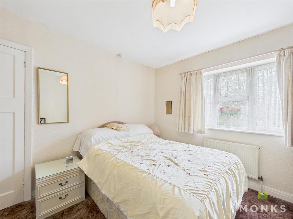 CAM01348 G0-PR0763-STILL019.jpg