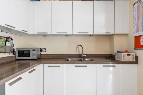 2 bedroom flat for sale, Pembury Road, Tunbridge Wells, TN2