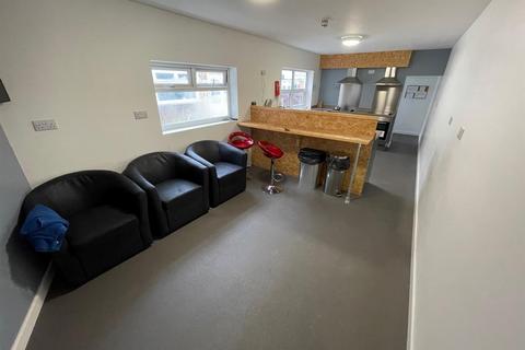 1 bedroom in a house share to rent, John Street, Hull