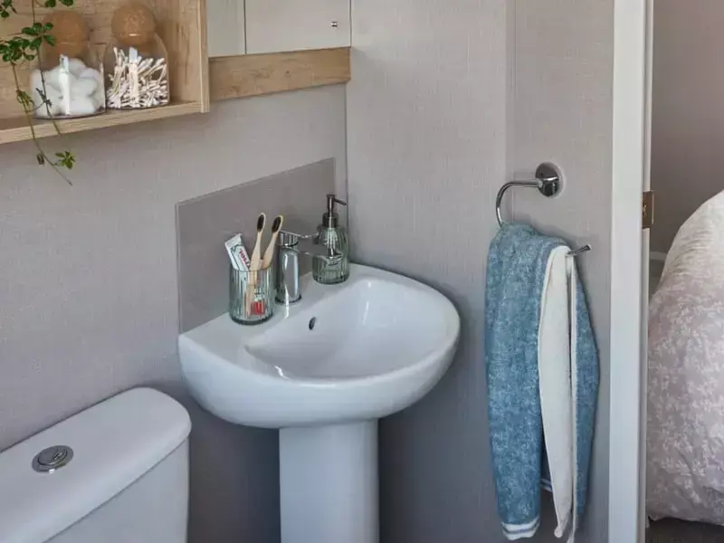 Provence Bay Ensuite