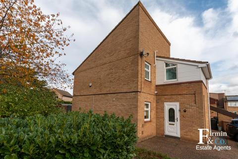 3 bedroom end of terrace house to rent, Rangefield, Peterborough PE2
