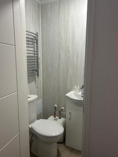 1 bedroom in a house share to rent, Mariner Street, Swansea SA1